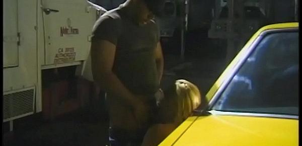  The taxi driver fucks the beautiful excited blonde